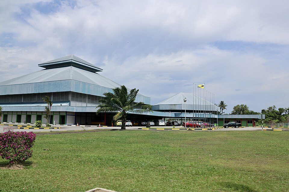 Mumong, Brunei
