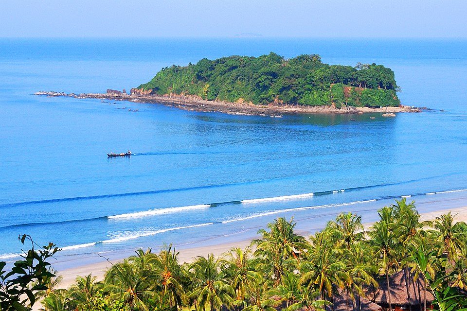 Ngwe Saung, Myanmar