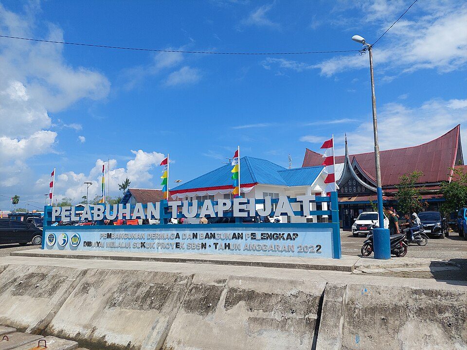 Tua Pejat, Indonesia